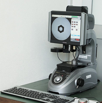 Image dimension measurement gauges